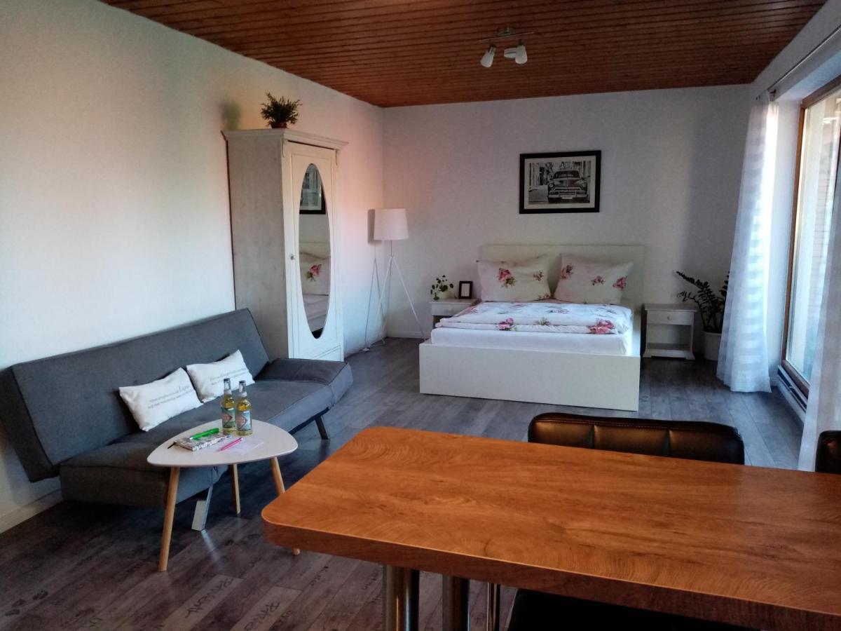 Schoene Einzimmer Wohnung Zwischen Bodensee Und Allgaeu Neukirch  Buitenkant foto